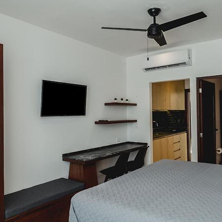 Phantom Suites Playa del Carmen Buitenkant foto