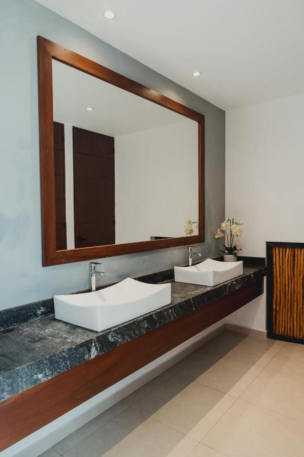 Phantom Suites Playa del Carmen Buitenkant foto